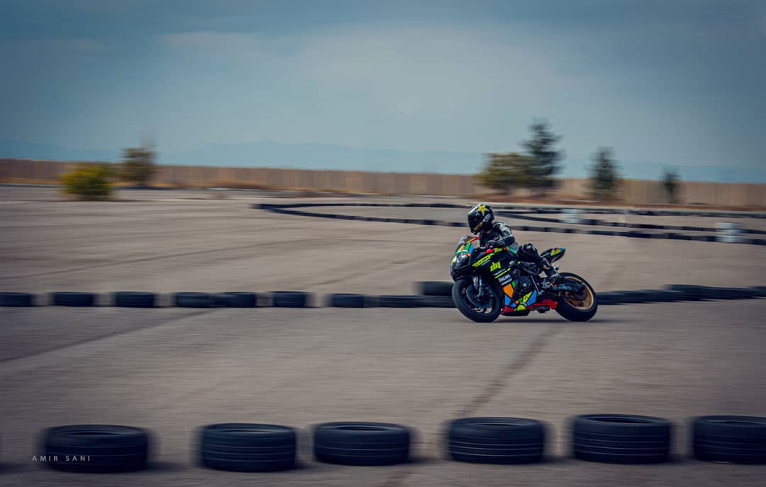 Car-&-Motorcycle2